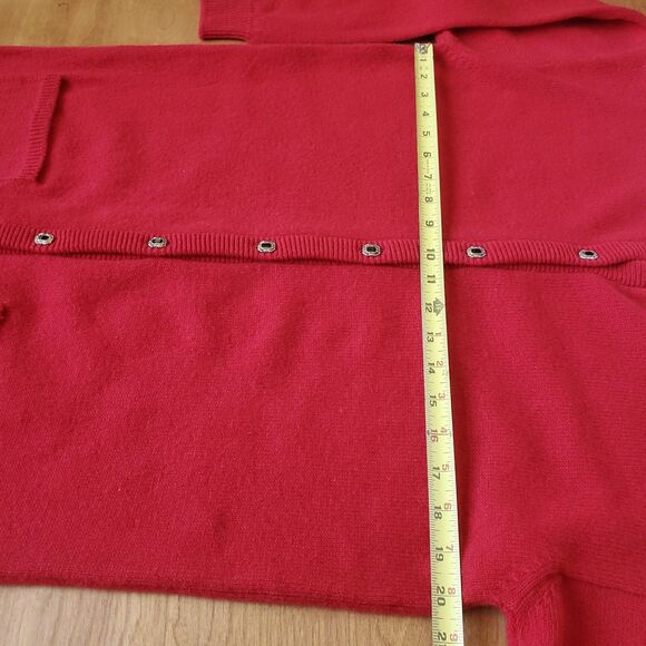 Mackinnon of Scotland Wool Cardigan Sz M Long Red Button Up Tunic Holiday Preppy - Picture 7 of 9